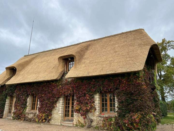 Travaux toiture en chaume Normandie